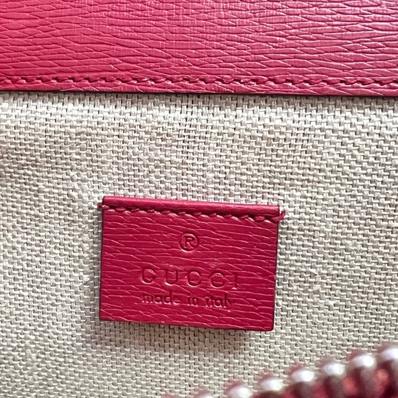 Gucci Medium Blooms Dionysus Shoulder Bag - Picture 10 of 15